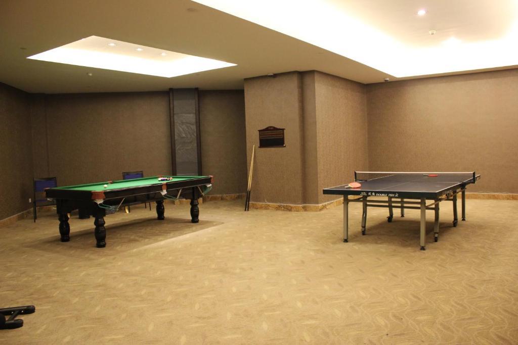 Jun Hao Hotel Dongguan  Eksteriør bilde