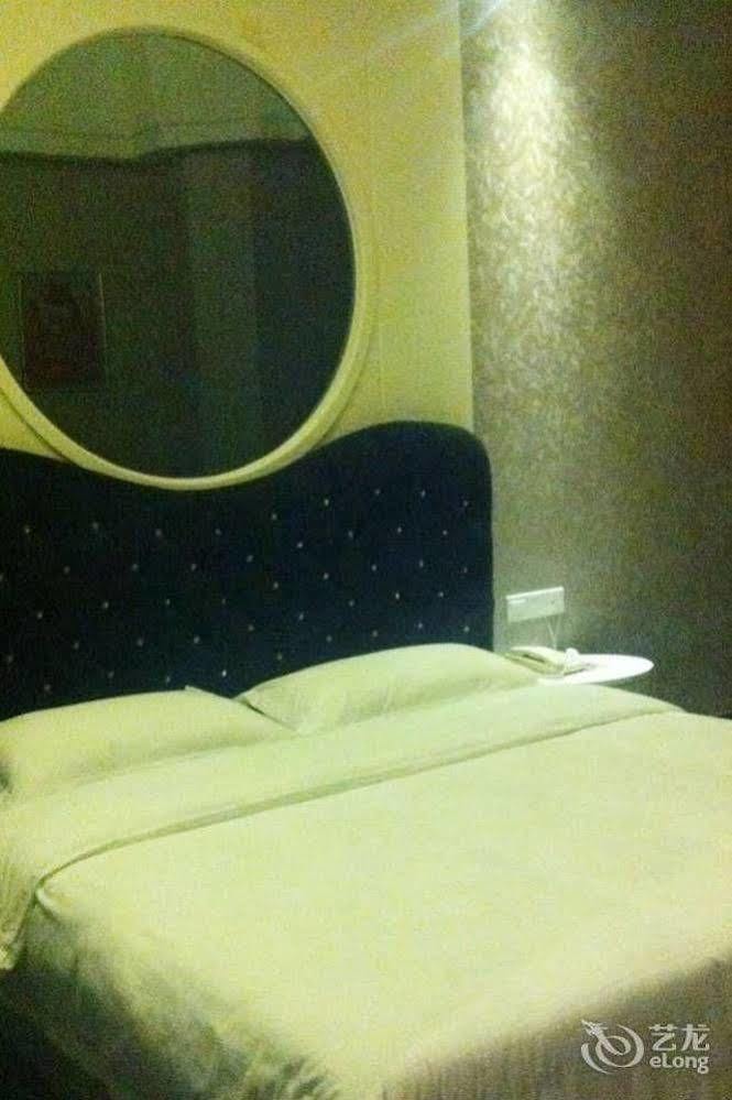 Jun Hao Hotel Dongguan  Eksteriør bilde