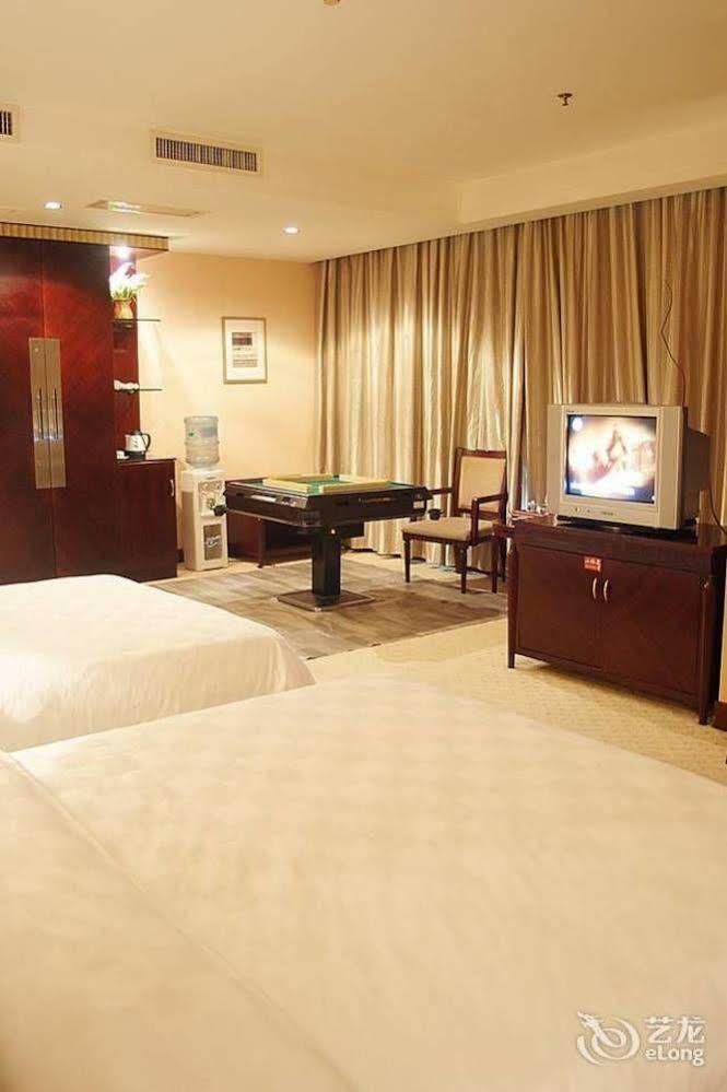 Jun Hao Hotel Dongguan  Eksteriør bilde